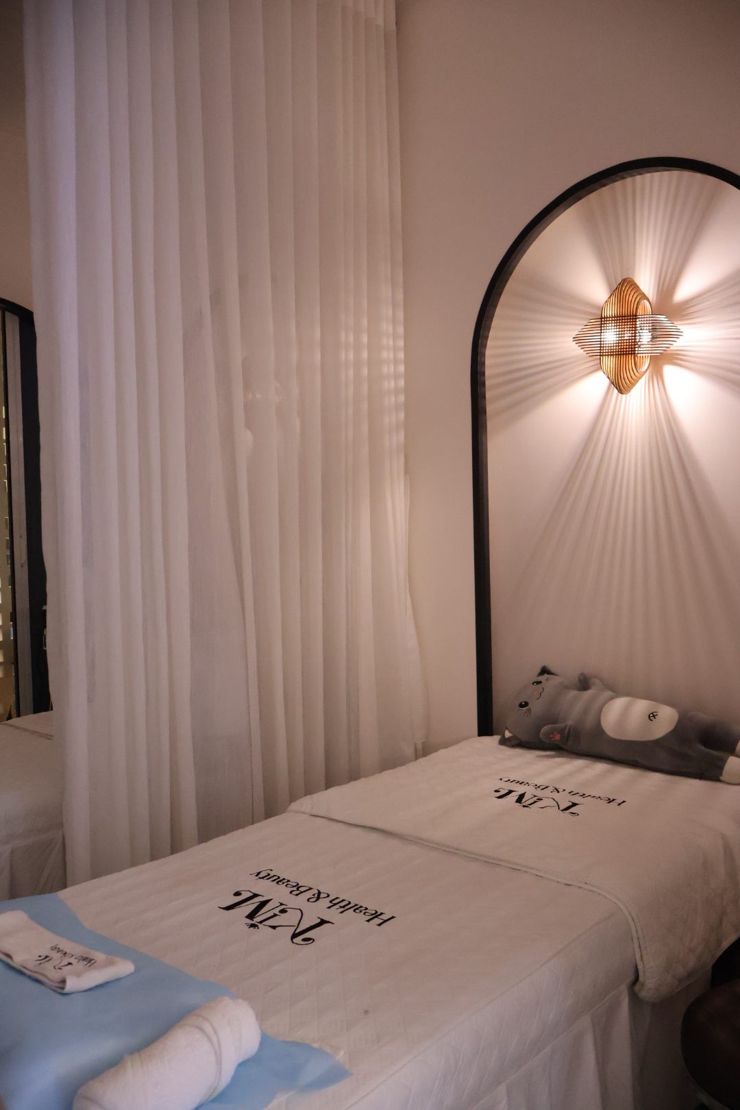 Phòng trị liệu tại KIM Health & Beauty
